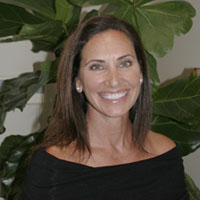 Elizabeth – Hygienist